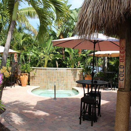 The Cabanas Guesthouse & Spa - Gay Resort Catering To Gay Men Oakland Park Eksteriør bilde